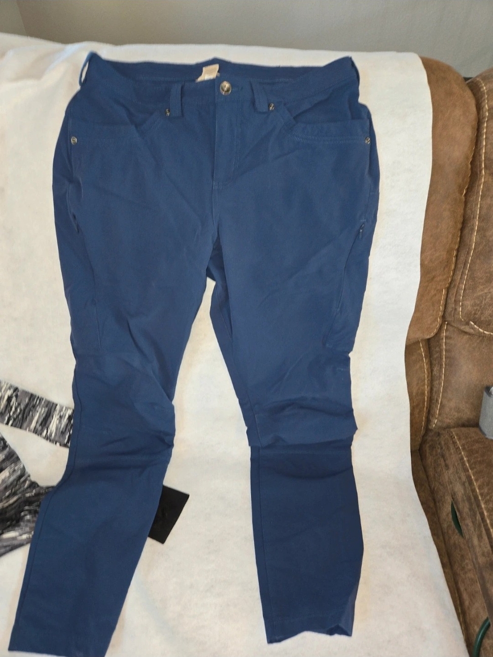 Ladies Outdoor Pants in Navy Blue